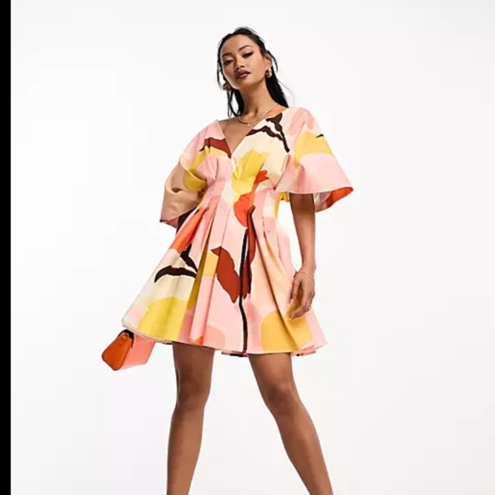 ASOS DESIGN v neck short sleeve structured mini dress